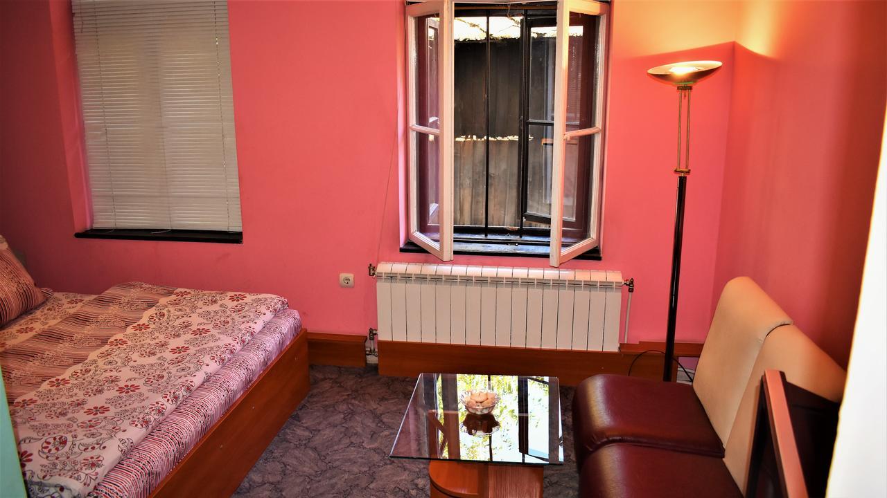 Hotel Bilyana Ловеч Екстер'єр фото