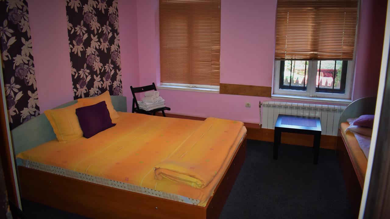 Hotel Bilyana Ловеч Екстер'єр фото